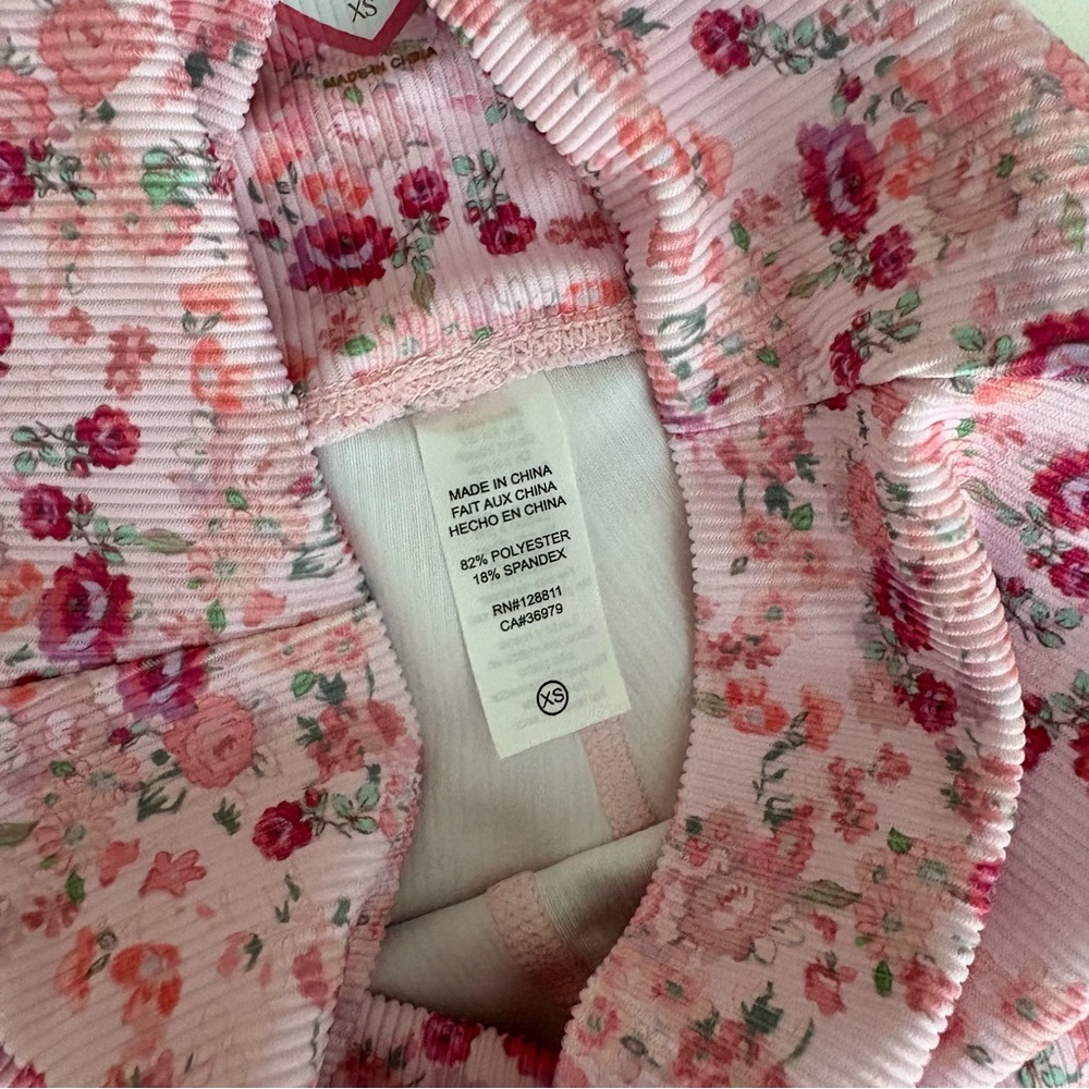 NWOT LoveShackFancy X Beach Riot Ayla Legging Ditsy Peach XS - Picture 12 of 16